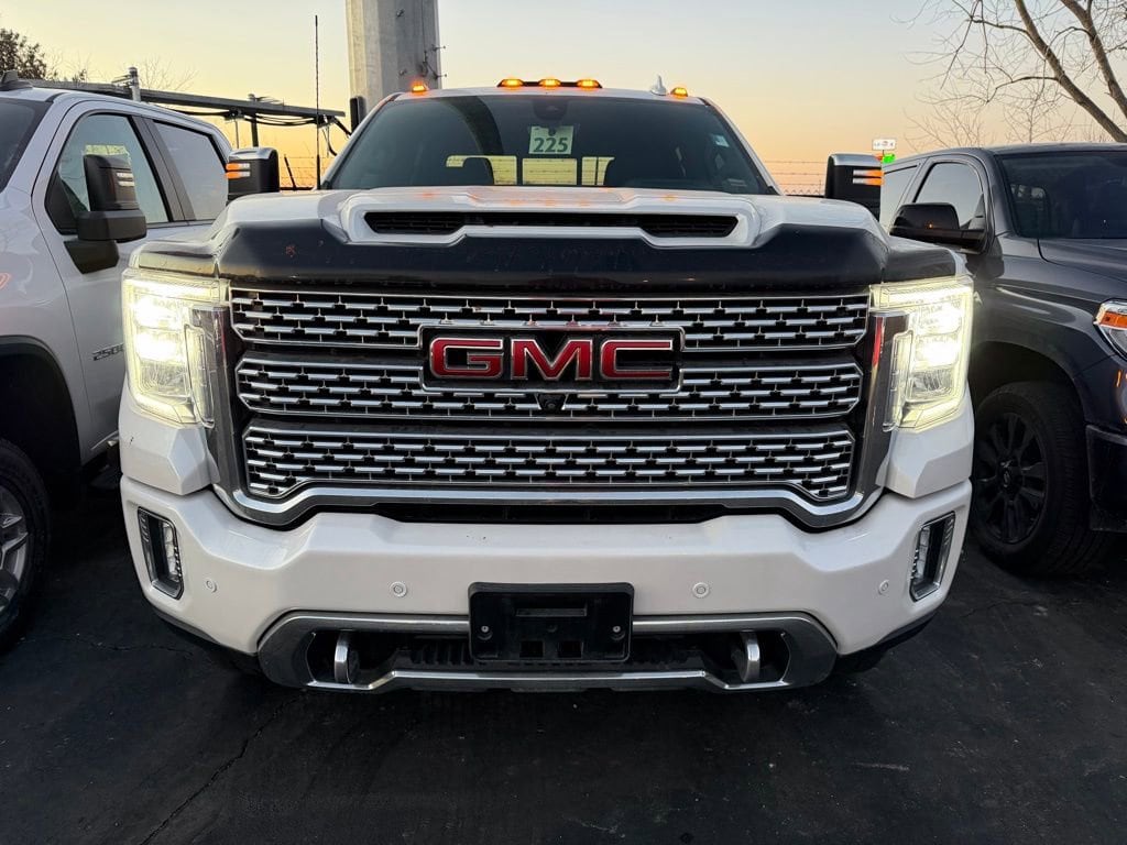 Used 2023 GMC Sierra 2500HD Denali with VIN 1GT19REY2PF231227 for sale in Kansas City