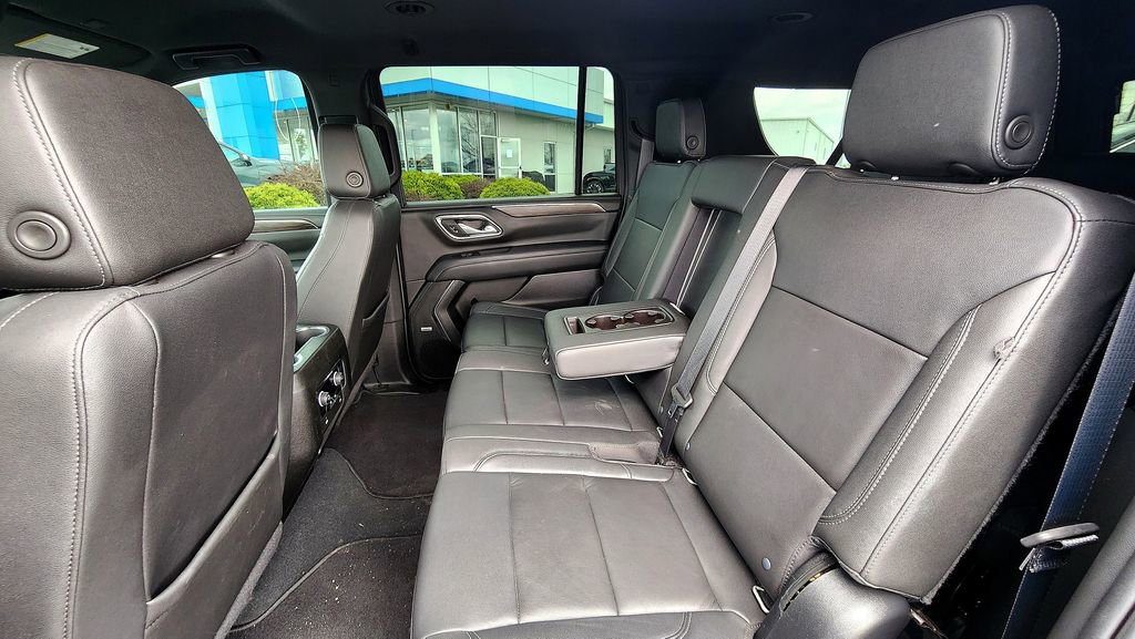 2022 Chevrolet Suburban LT - Photo 47