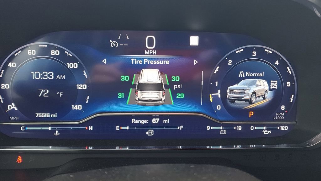 2022 Chevrolet Suburban LT - Photo 29