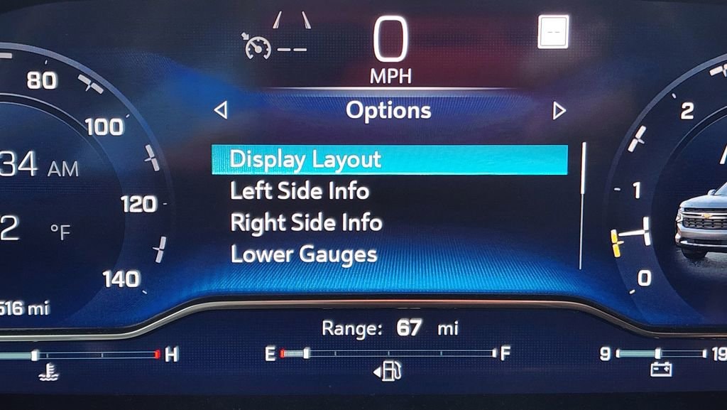 2022 Chevrolet Suburban LT - Photo 32