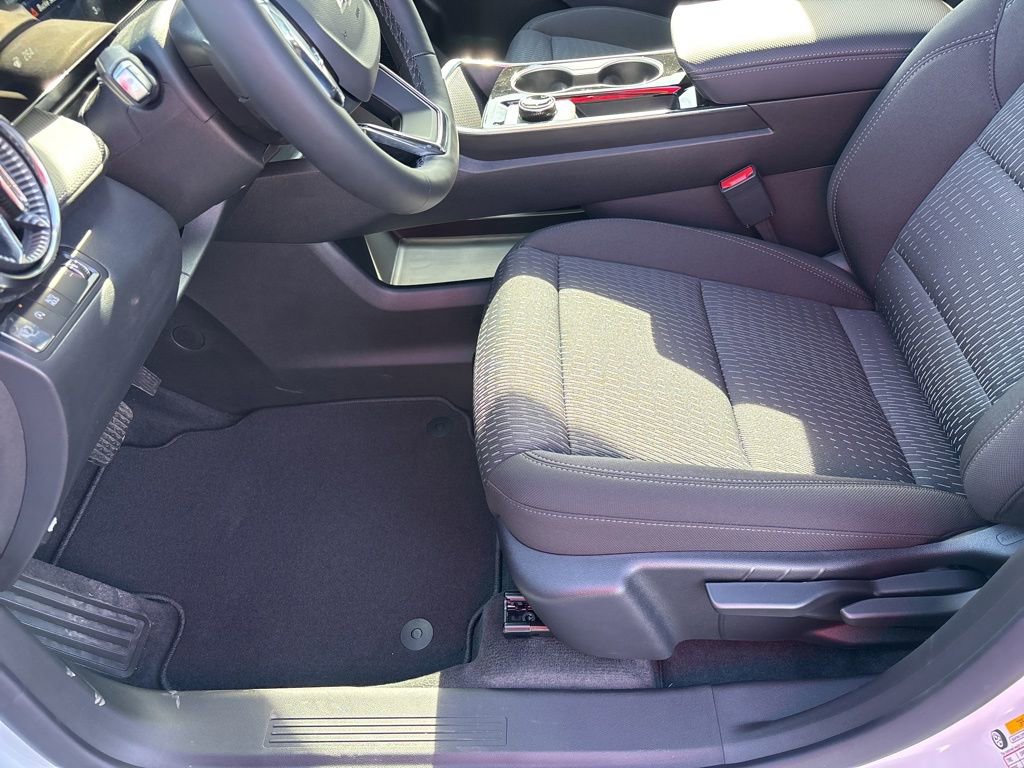 2026 Chevrolet Equinox LT - Photo 14