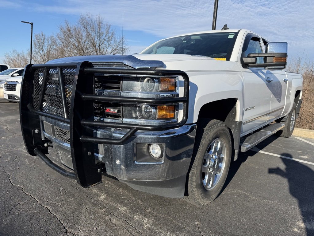Used 2015 Chevrolet Silverado 2500HD LTZ with VIN 1GC1KWE88FF572892 for sale in Kansas City