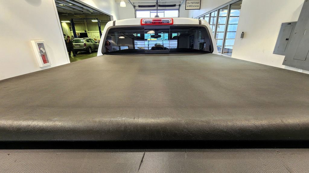 2022 Chevrolet Colorado ZR2 - Photo 10