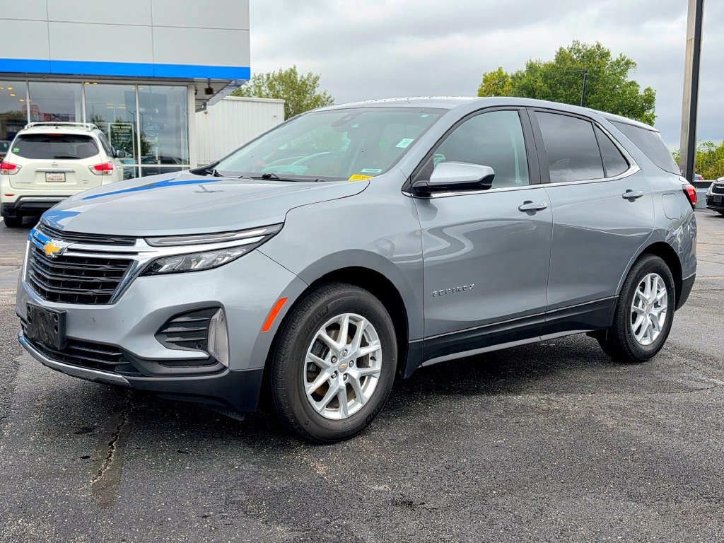 Used 2024 Chevrolet Equinox LT with VIN 3GNAXKEG7RS125883 for sale in Kansas City