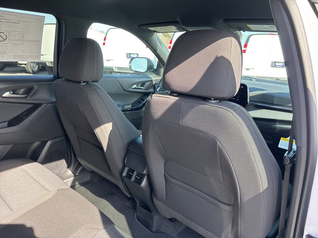 2026 Chevrolet Equinox LT - Photo 46