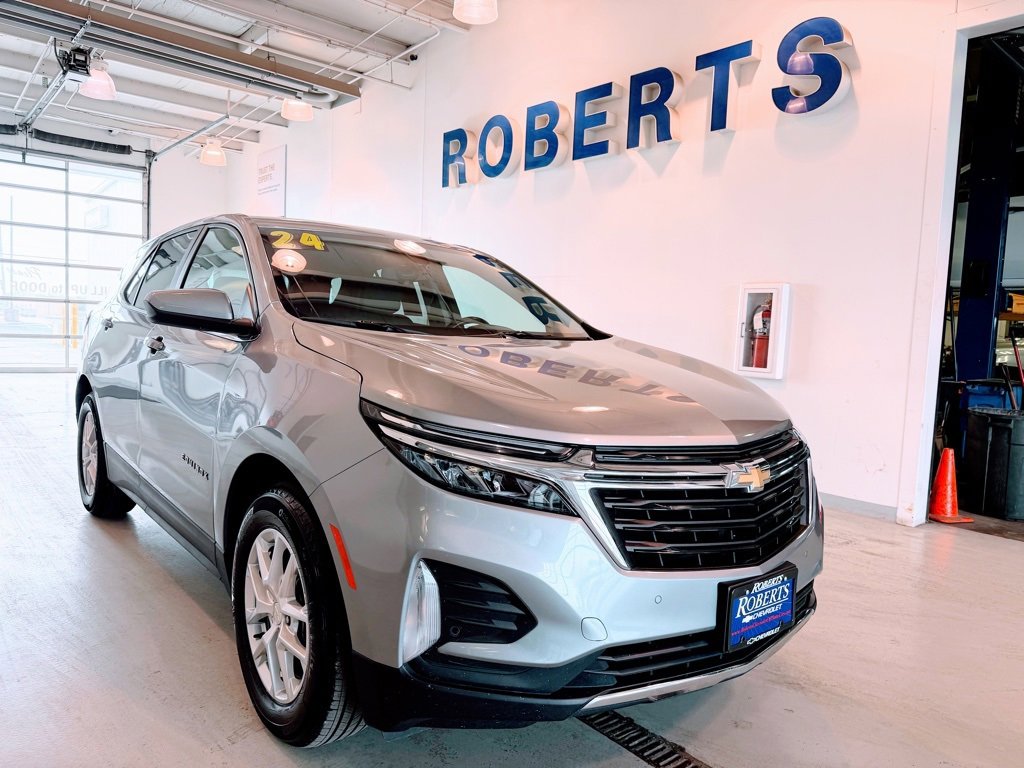 Used 2024 Chevrolet Equinox LT with VIN 3GNAXKEG6RS101879 for sale in Kansas City