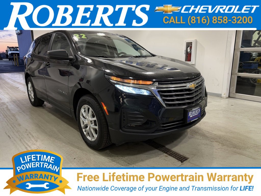 2022 Chevrolet Equinox LS's photo