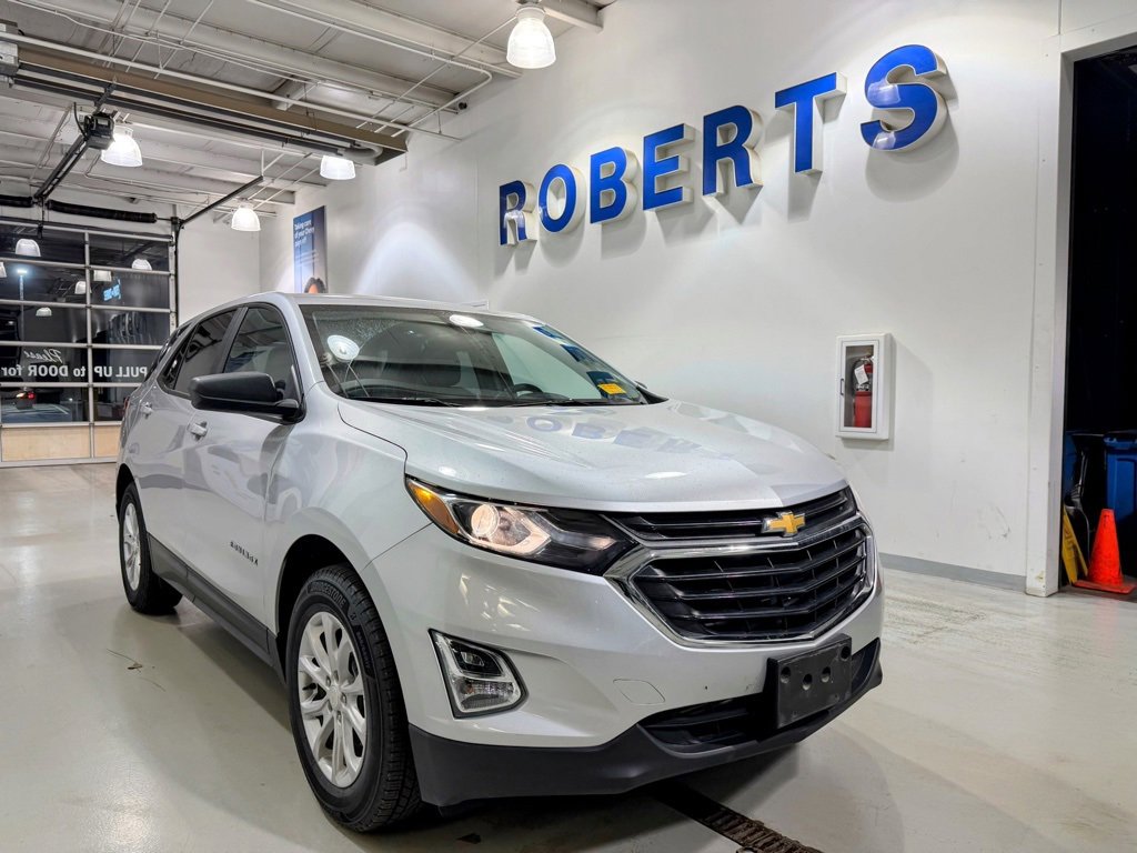 Used 2021 Chevrolet Equinox LS with VIN 3GNAXSEV4MS172103 for sale in Kansas City