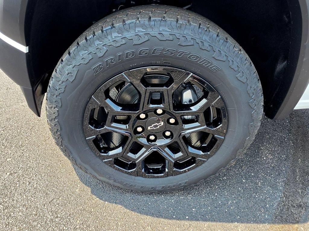 2026 Chevrolet Colorado Trail Boss - Photo 13