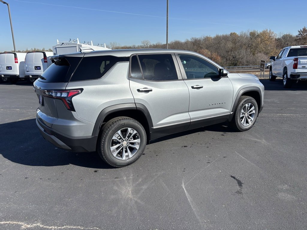 2026 Chevrolet Equinox LT photo 3