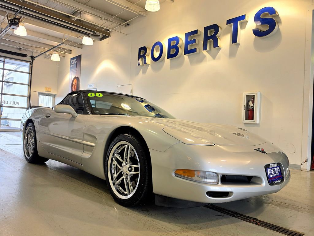 Used 2000 Chevrolet Corvette Base with VIN 1G1YY32G4Y5125968 for sale in Kansas City