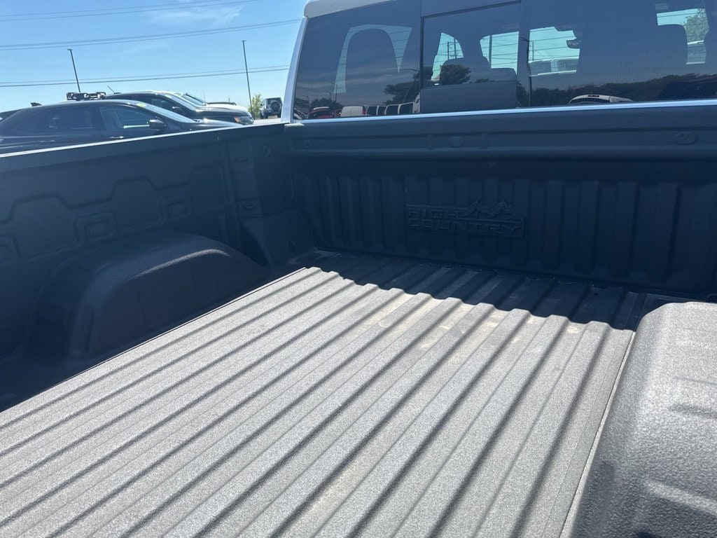 2023 Chevrolet Silverado 1500 High Country - Photo 21