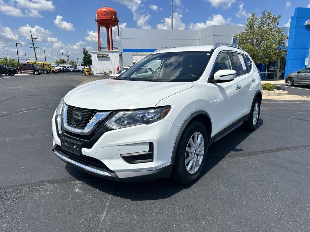 Used 2020 Nissan Rogue SV with VIN KNMAT2MT1LP519680 for sale in Kansas City
