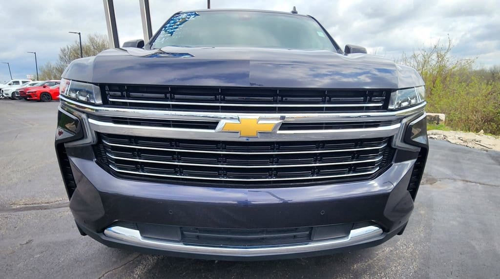 2022 Chevrolet Suburban LT - Photo 15