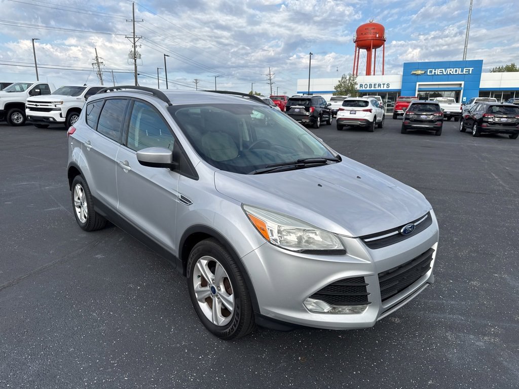 2015 Ford Escape SE photo 2