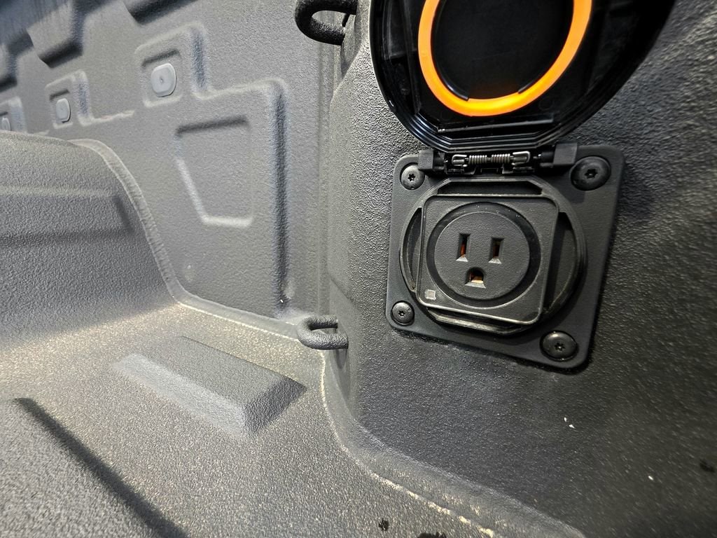 2023 Chevrolet Silverado 1500 High Country - Photo 12