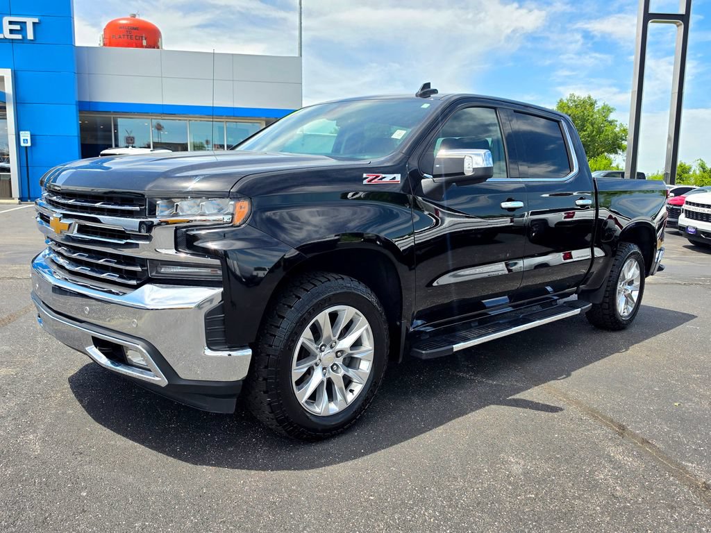 Used 2019 Chevrolet Silverado 1500 LTZ with VIN 1GCUYGED8KZ427732 for sale in Kansas City