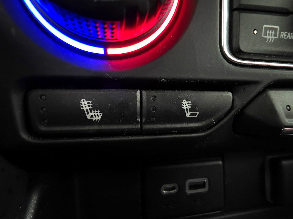 2022 Chevrolet Suburban LT - Photo 43