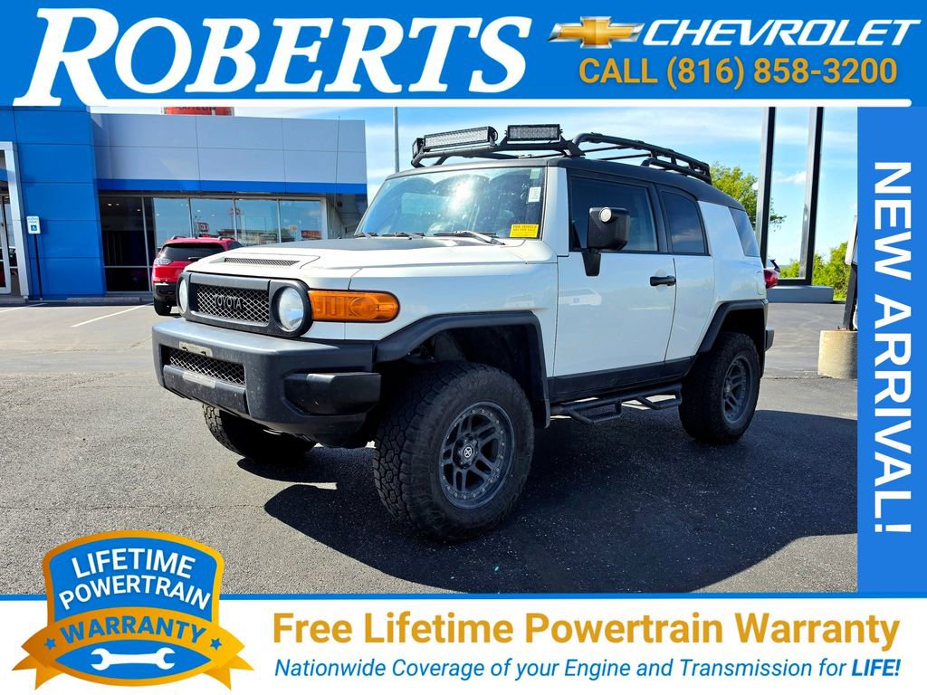 2014 Toyota FJ Cruiser 4x4 AT's photo