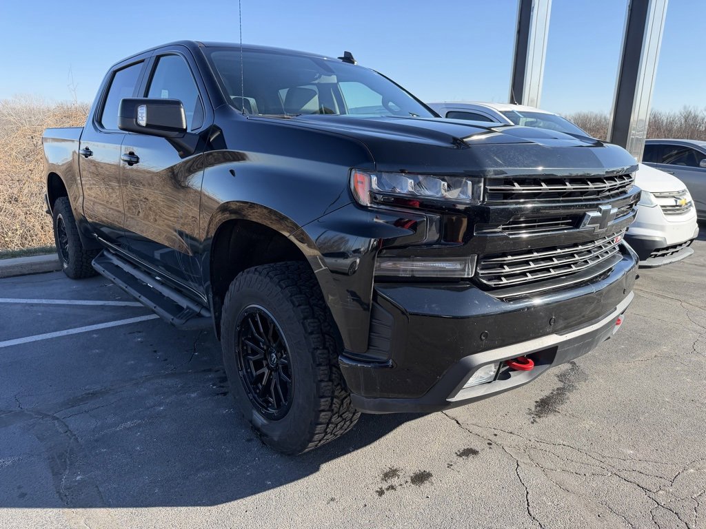 Used 2021 Chevrolet Silverado 1500 LT Trail Boss with VIN 1GCPYFED9MZ294070 for sale in Kansas City