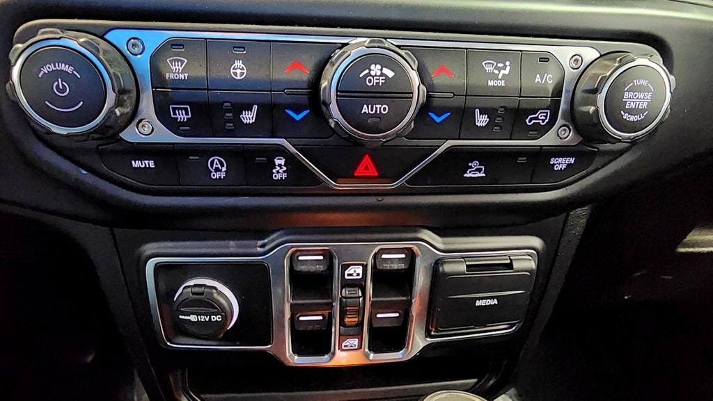 2021 Jeep Wrangler Unlimited Sahara Altitude - Photo 36