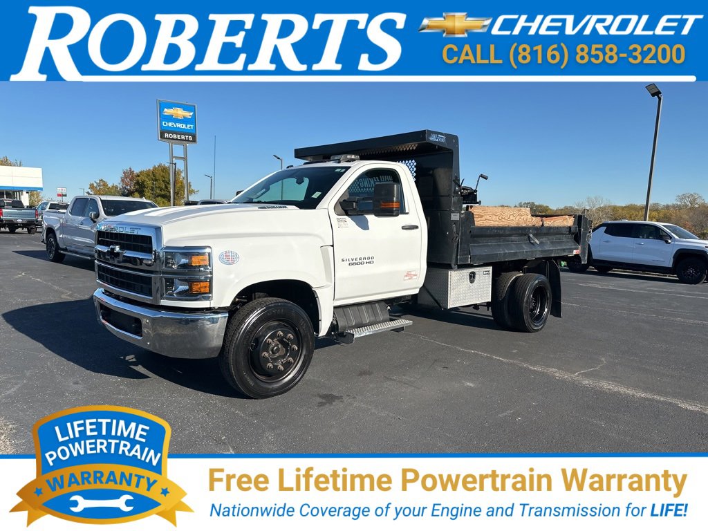 2022 Chevrolet Silverado 4500 Medium Duty Chassis Cab Work Truck's photo
