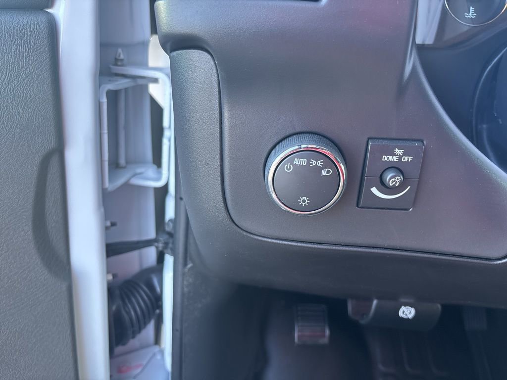 2025 Chevrolet Express Cargo Work Van - Photo 22