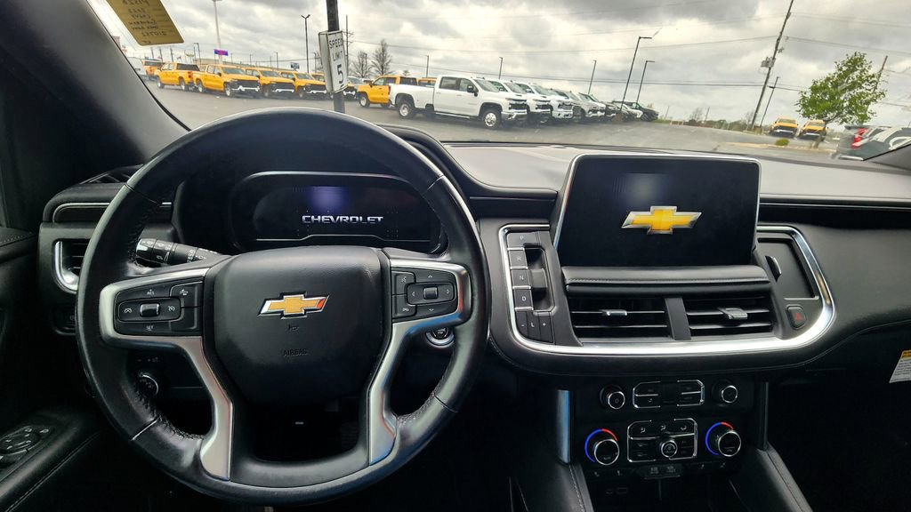 2022 Chevrolet Suburban LT - Photo 25