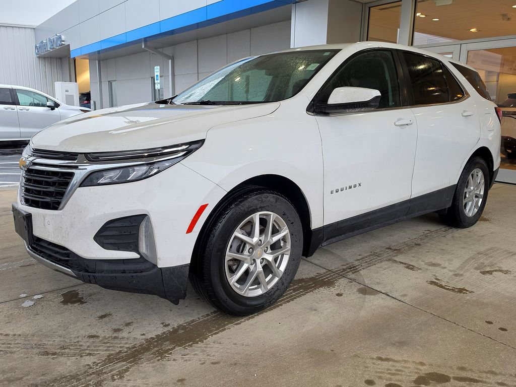 Used 2022 Chevrolet Equinox LT with VIN 3GNAXKEV6NS174064 for sale in Kansas City