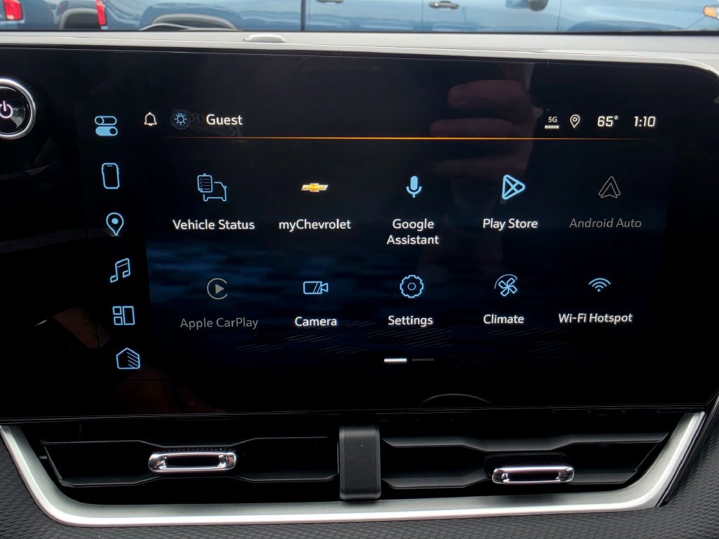 2027 Chevrolet Equinox LT - Photo 41