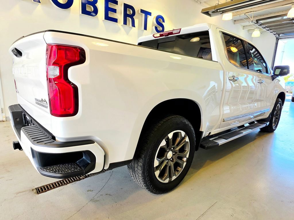 2023 Chevrolet Silverado 1500 High Country - Photo 13