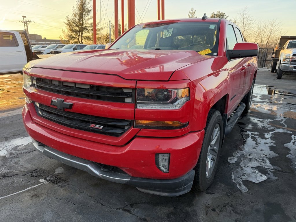 Used 2017 Chevrolet Silverado 1500 LT with VIN 1GCVKREC2HZ143448 for sale in Kansas City