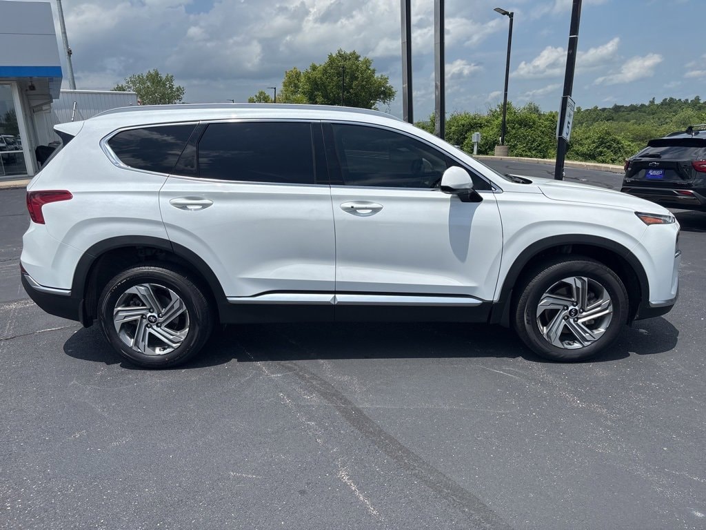 Used 2022 Hyundai Santa Fe SEL with VIN 5NMS2DAJ8NH456045 for sale in Kansas City