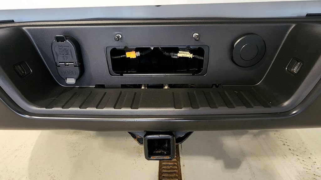 2022 Chevrolet Colorado ZR2 - Photo 8