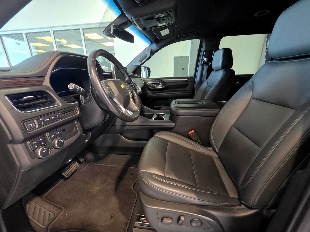 2022 Chevrolet Suburban LT - Photo 21