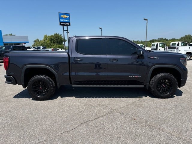 Used 2022 GMC Sierra 1500 AT4X with VIN 3GTUUFEL0NG563449 for sale in Platte City, MO