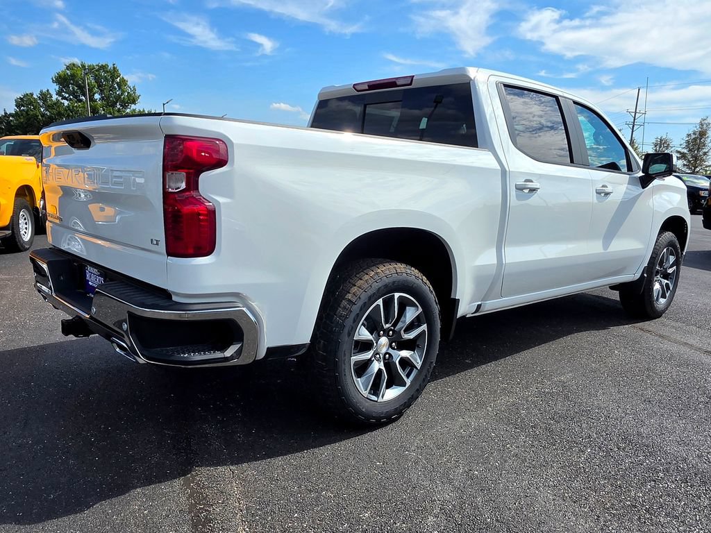 2026 Chevrolet Silverado 1500 LT - Photo 10