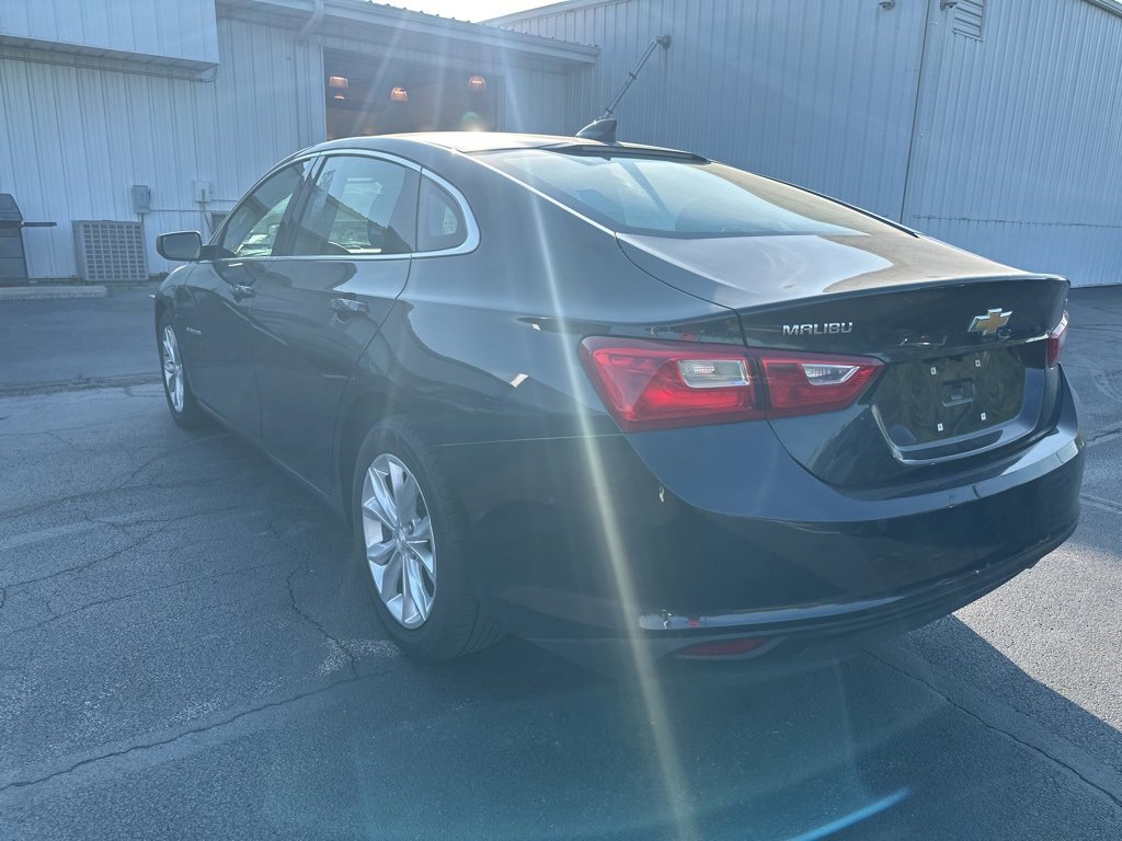 2023 Chevrolet Malibu 1LT photo 4