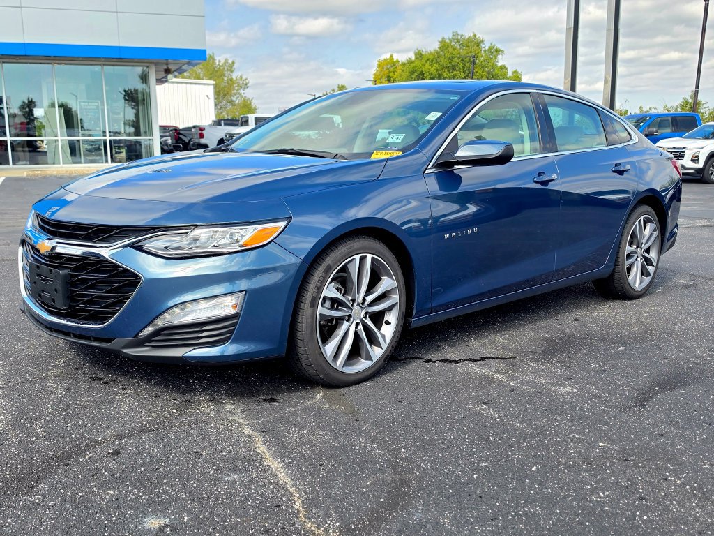Used 2024 Chevrolet Malibu 2LT with VIN 1G1ZE5ST6RF163171 for sale in Kansas City