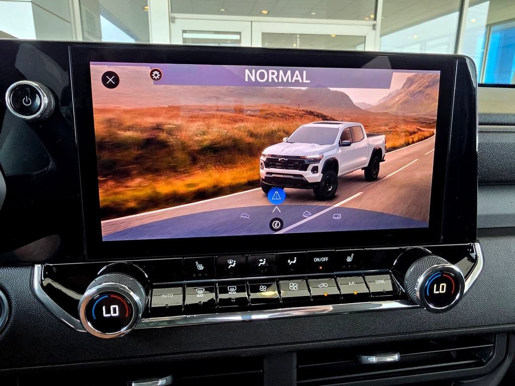 2026 Chevrolet Colorado Trail Boss - Photo 40