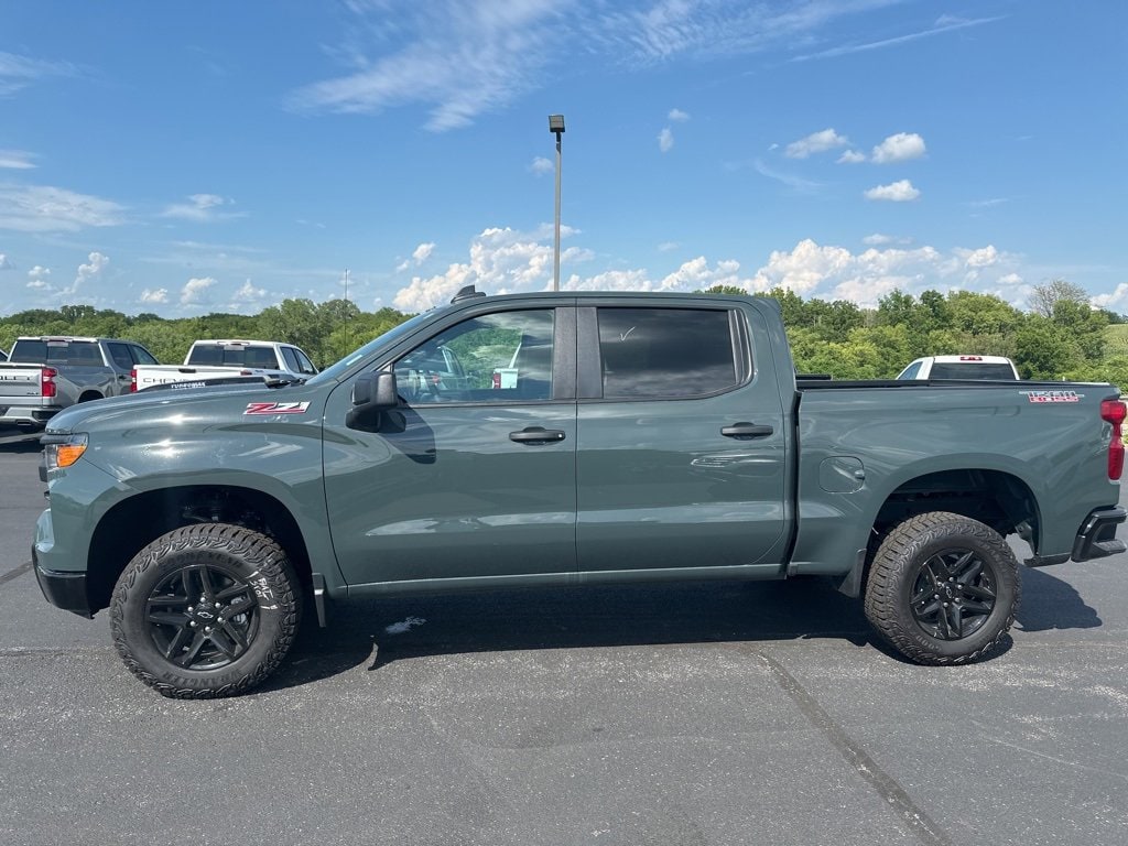 Used 2025 Chevrolet Silverado 1500 Custom Trail Boss Truck Crew Cab