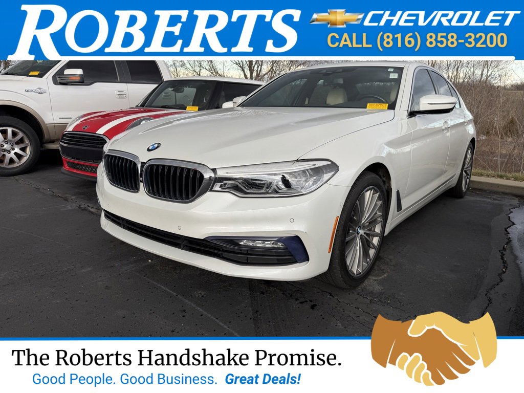 2017 BMW 5 Series 530i's photo