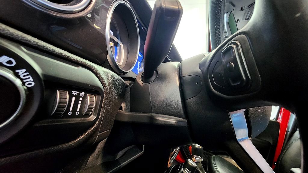 2021 Jeep Wrangler Unlimited Sahara Altitude - Photo 21