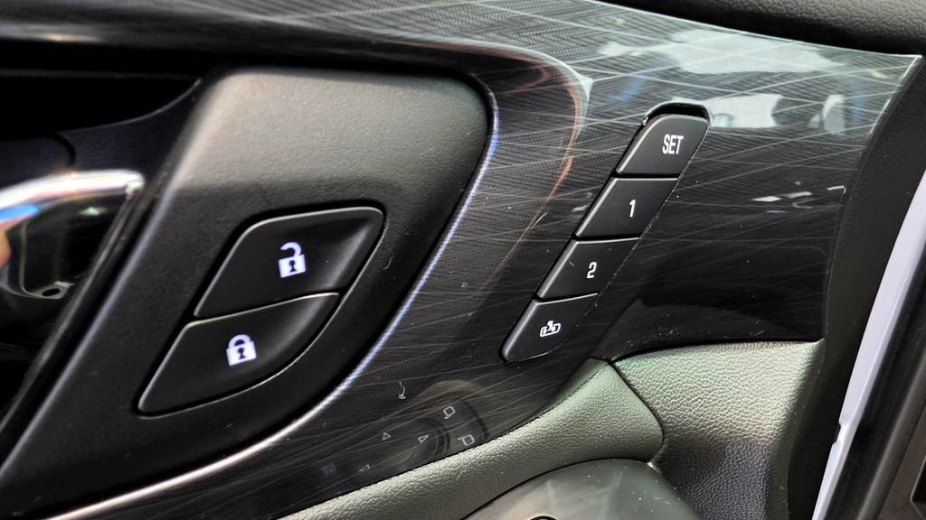 2023 Chevrolet Traverse High Country - Photo 22