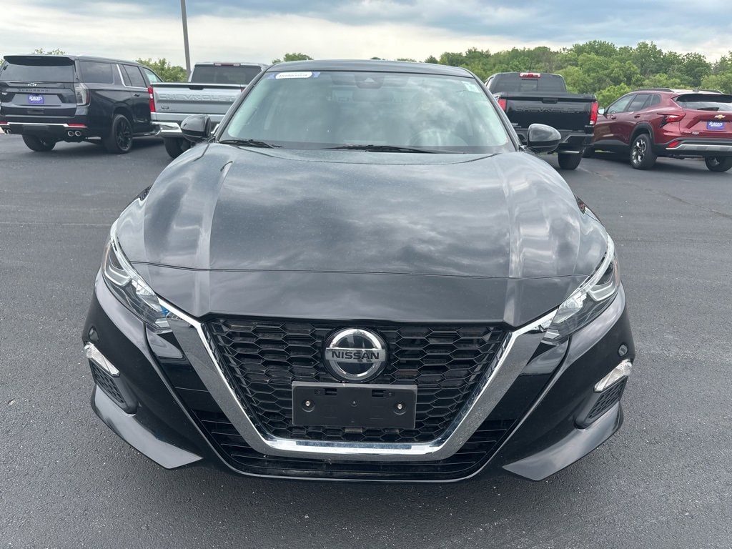 Used 2021 Nissan Altima S with VIN 1N4BL4BV1MN362725 for sale in Kansas City