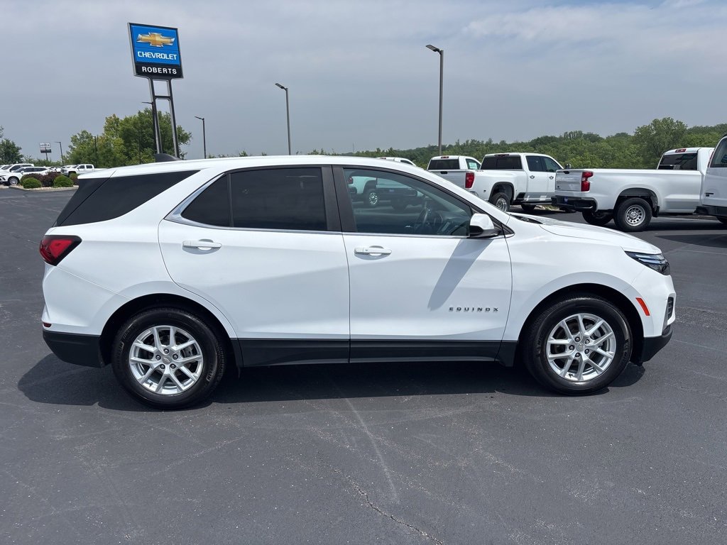 Used 2023 Chevrolet Equinox LT with VIN 3GNAXKEG2PL264911 for sale in Kansas City