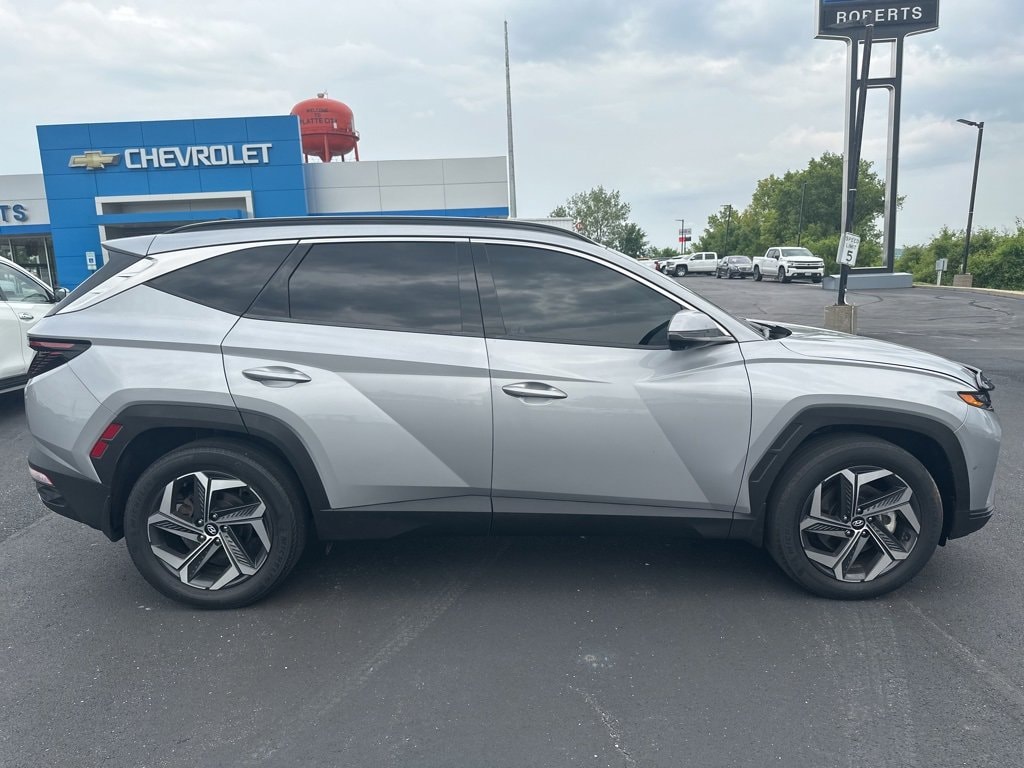 Used 2022 Hyundai Tucson Limited with VIN KM8JECA14NU051785 for sale in Kansas City
