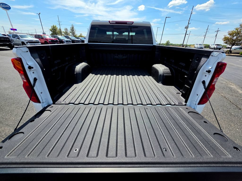 2026 Chevrolet Silverado 1500 LT - Photo 8