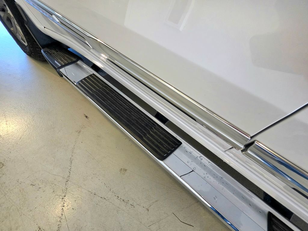 2023 Chevrolet Silverado 1500 High Country - Photo 18