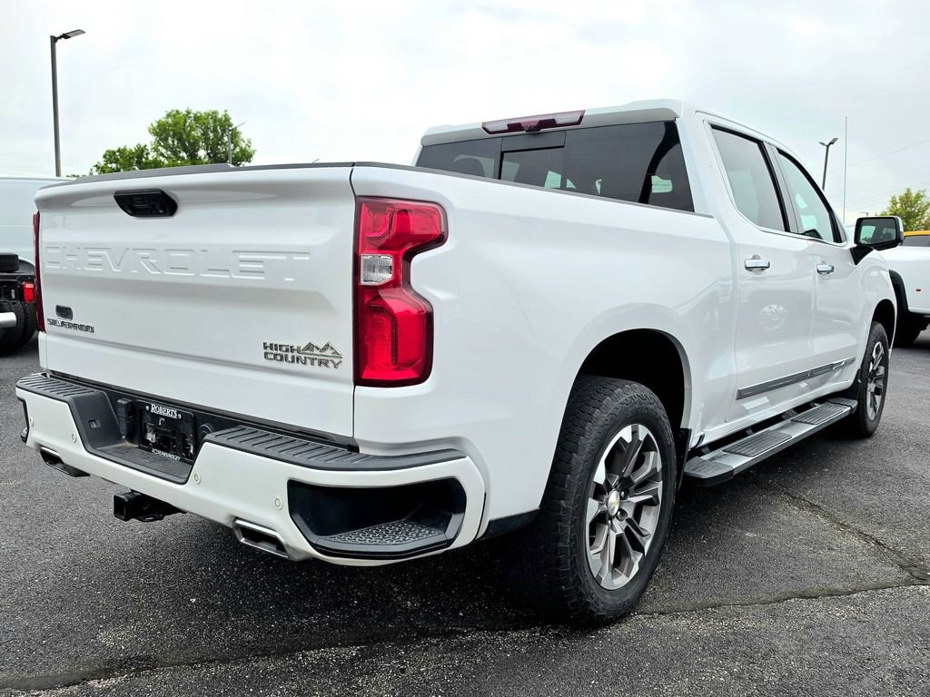 2023 Chevrolet Silverado 1500 High Country - Photo 11